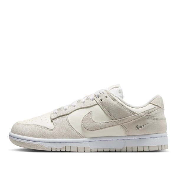 Giày Nike Dunk Low SE “Sail/Vast Grey” IO4244-105