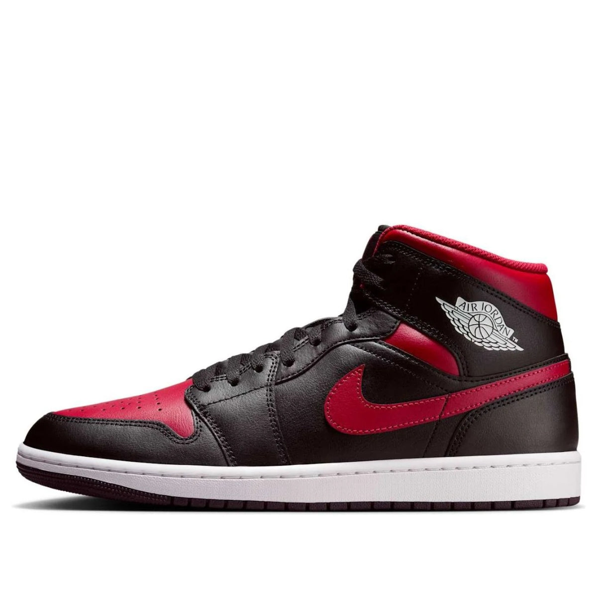 Giày Air Jordan 1 Mid ‘Bred’ DQ8426-067