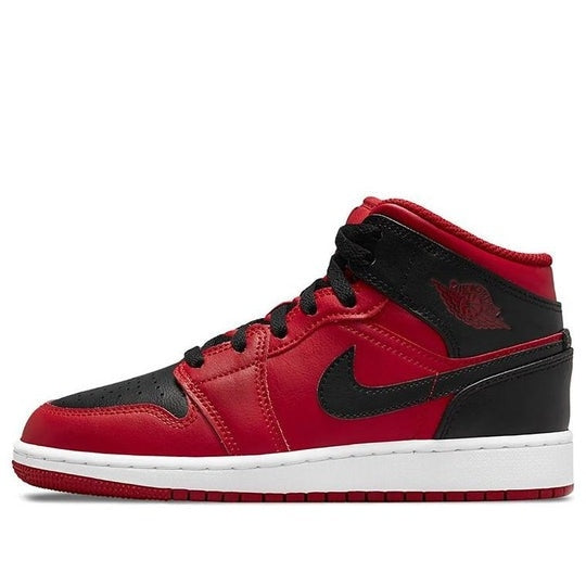 Giày Air Jordan 1 Mid ‘Reverse Bred’ 554724-660