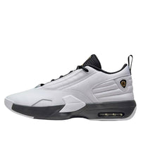 Giày Air Jordan Max Aura 6 ‘Black/White’ FQ8298-101