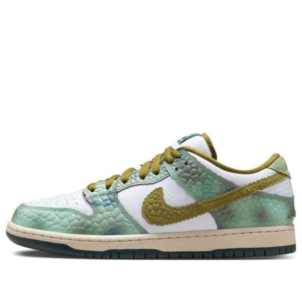 Giày Alexis Sablone x Nike Dunk Low SB ‘Chameleon’ HJ3386-300