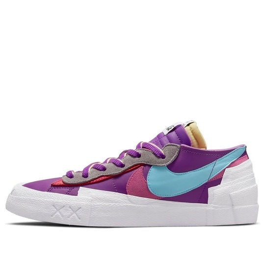 Giày KAWS x sacai x Nike Blazer Low ‘Purple Dusk’ DM7901-500