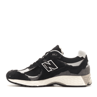 Giày New Balance Refined Future Black M2002RDJ