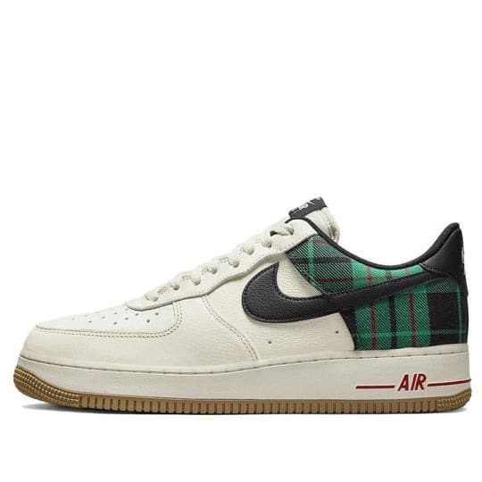 Giày Nike Air Force 1 ’07 LX ‘Pitch Green’ DV0791-100
