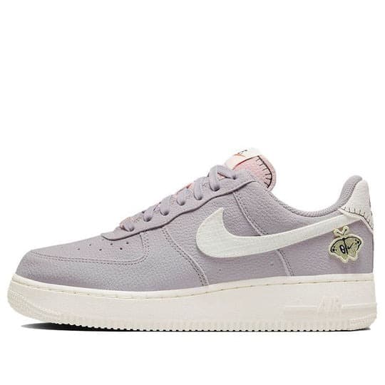 Giày Nike Air Force 1 ’07 SE ‘Air Sprung’ (WMNS) DJ6378-500