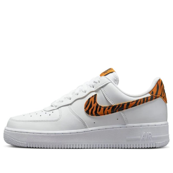 Giày Nike Air Force 1 ’07 ‘Tiger Stripes’ DD8959-108