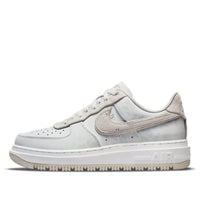 Giày Nike Air Force 1 Luxe ‘Triple White’ DD9605-100