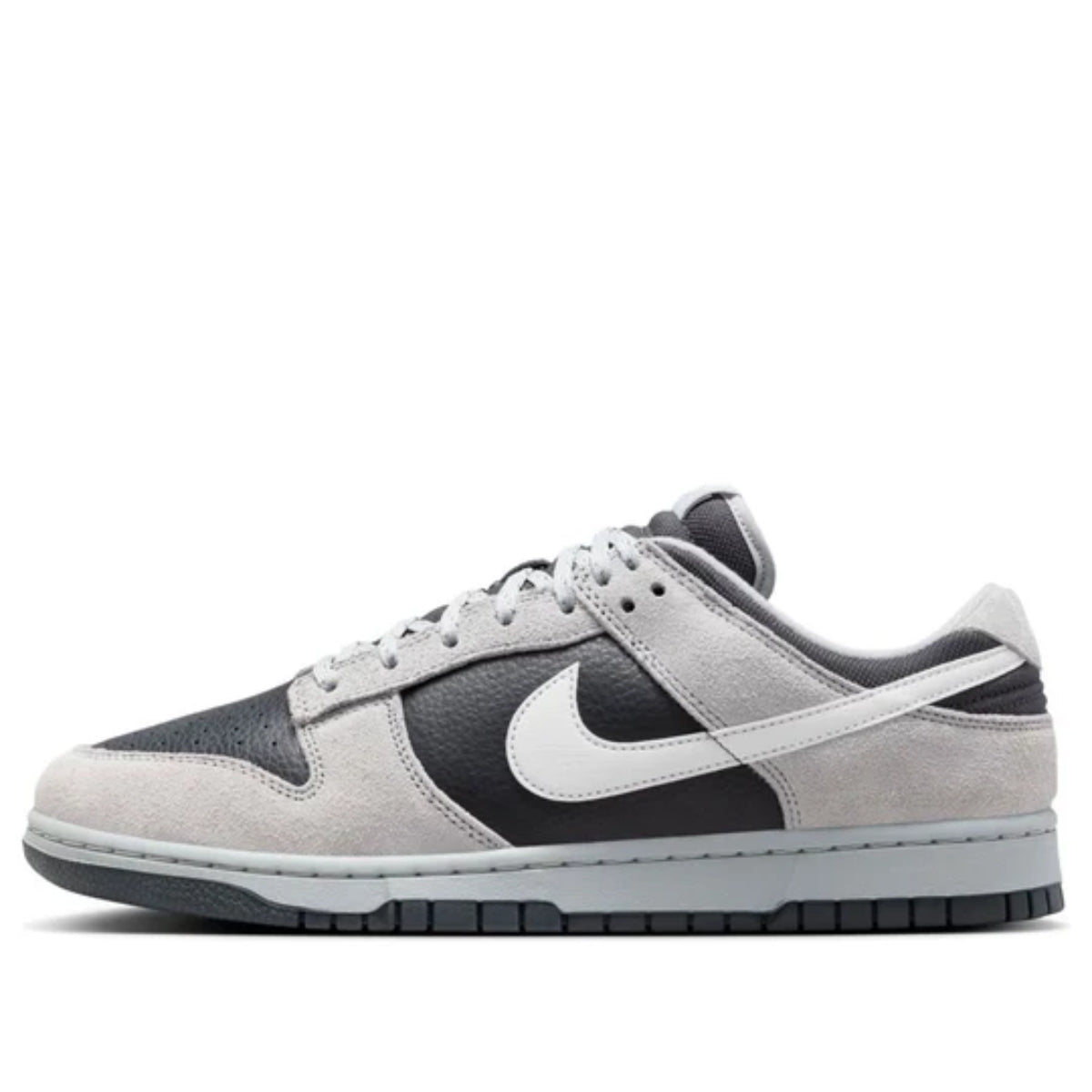 Giày Nike Dunk Low ‘Light Smoke Grey’ HV2532-001
