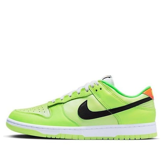 Giày Nike Dunk Low SE ‘Volt’ FJ4610-702