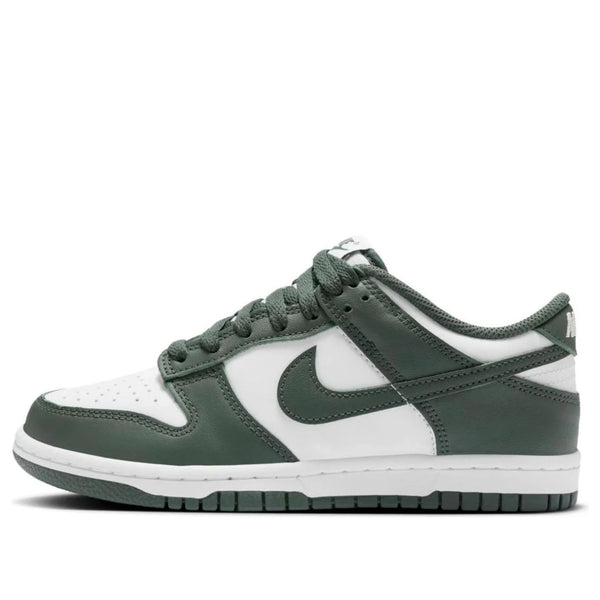 Giày Nike Dunk Low ‘Vintage Green’ FB9109-120