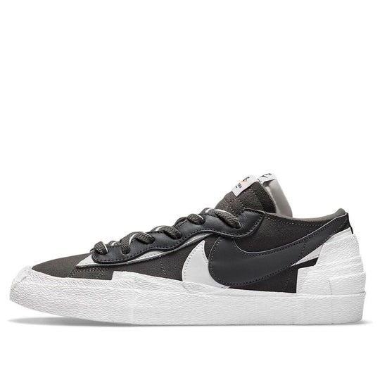 Giày Sacai x Nike Blazer Low ‘Iron Grey’ DD1877-002