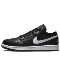 Giày (WMNS) Air Jordan 1 Low ‘Black White’ DV0990-001