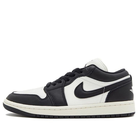 Giày Air Jordan 1 Low SE ‘Vintage Panda’ (WMNS) FB9893-101