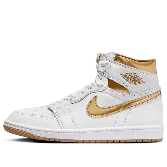Giày (WMNS) Air Jordan 1 Retro High OG ‘Metallic Gold’ FD2596-107