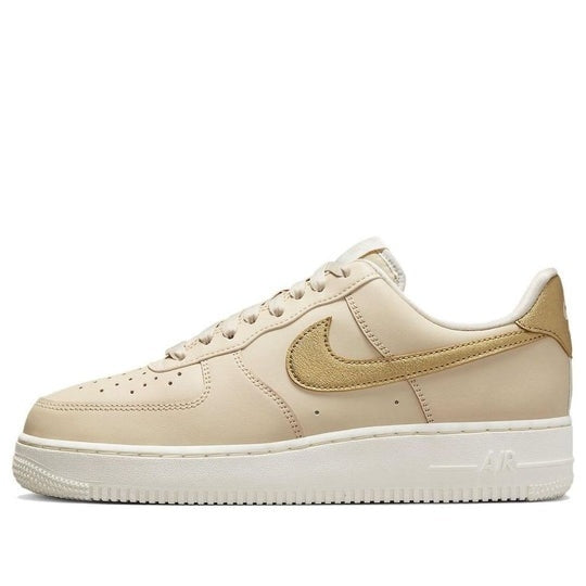 Giày (WMNS) Nike Air Force 1 ’07 Essential ‘Sanddrift Gold’ DQ7569-102