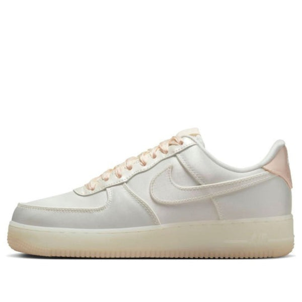 Giày (WMNS) Nike Air Force 1 ’07 LV8 ‘Sail Barely Orange’ HQ3762-133