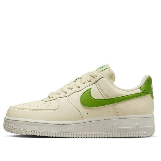 Giày (WMNS) Nike Air Force 1 ’07 SE ‘Coconut Milk Chlorophyll’ DV3808-102