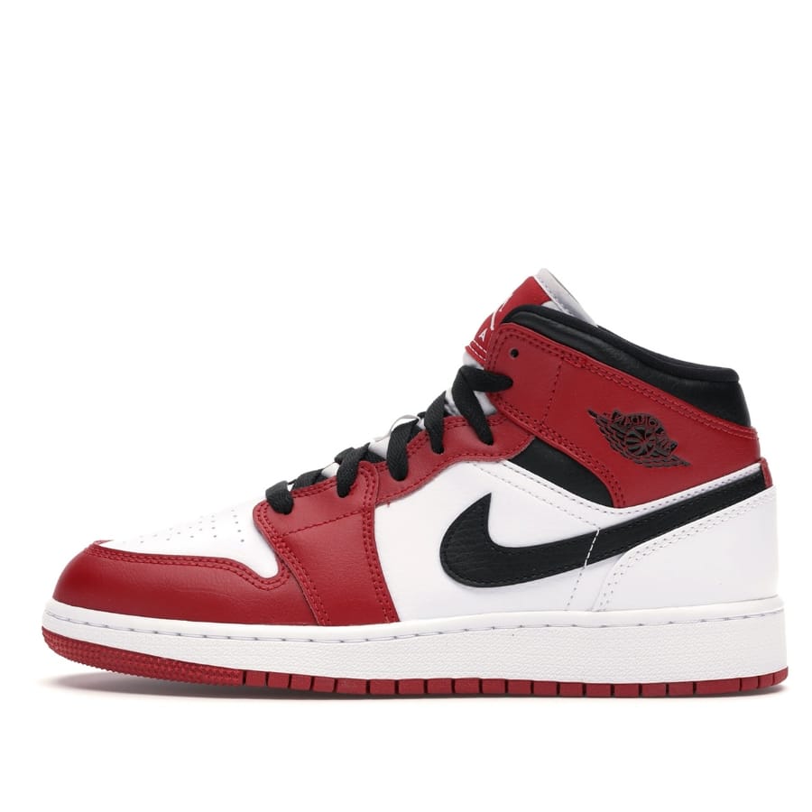 Giày nữ Air Jordan 1 Mid ‘Chicago’ (GS) 554725-173