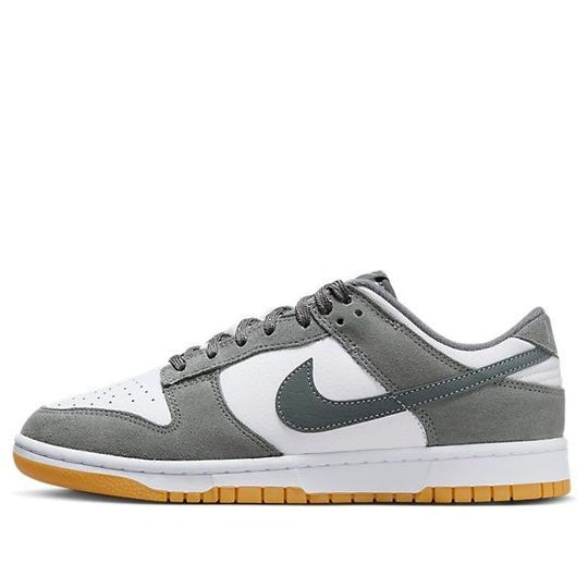 Giày Nike Dunk Low ‘Smoke Grey Gum’ FV0389-100