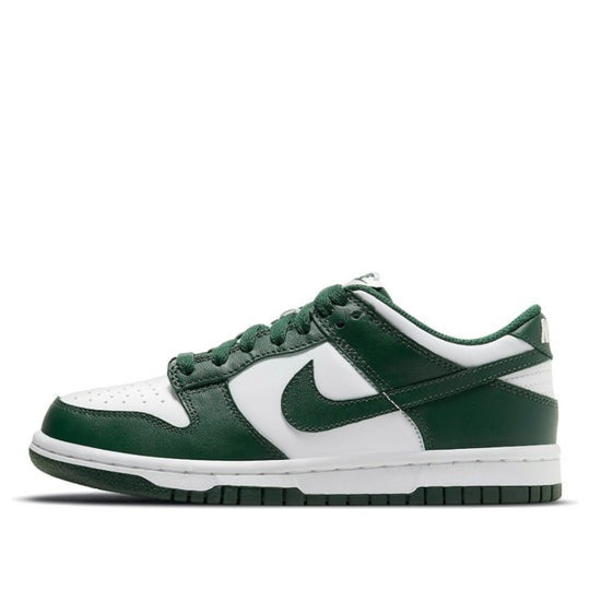 Giày Nike Dunk Low ‘Michigan State’ CW1590-102